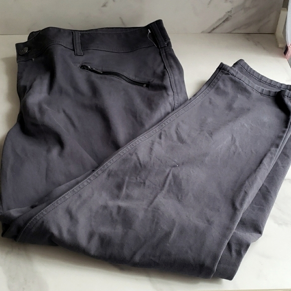 LANE BRYANT Gray Career or Casual Pants with Zipper Pockets Size 22 - Picture 1 of 8